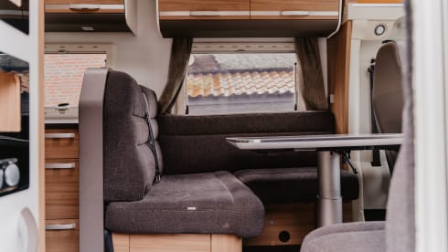 25. Luxury Adria Matric 670 SL for 4 persons