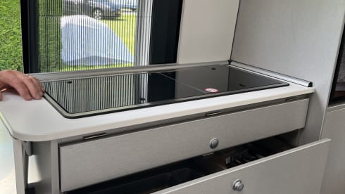Freedom – Hymer camper bus Free 600 year 2018
