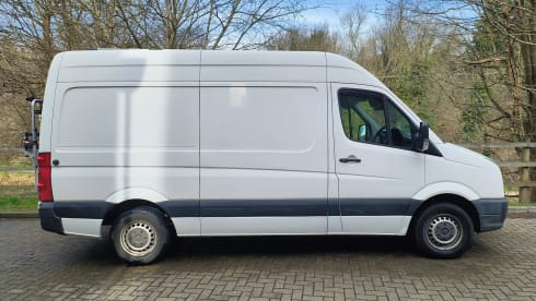Scarper – 2 berth Volkswagen Crafter campervan from 2014