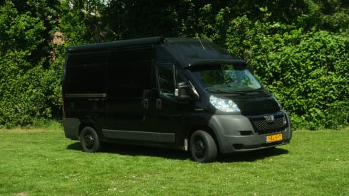 Kareltje – 2p Peugeot bus from 2007