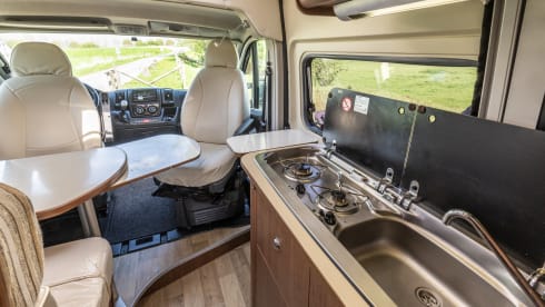 luxury bus camper automatic with French bed