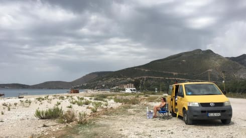 Fridolin – VW T5 camper van - do it yourself