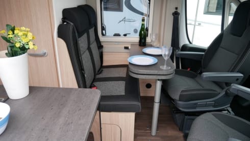 Sunlight bus camper from 2021