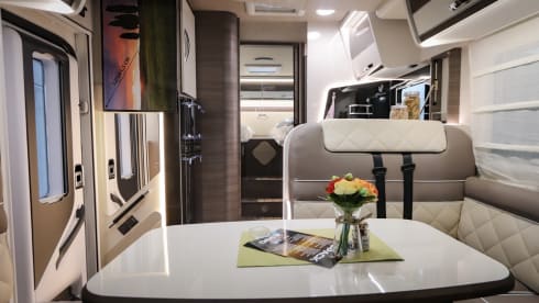Familieavontuur – 6p McLouis semi-integrated from 2025