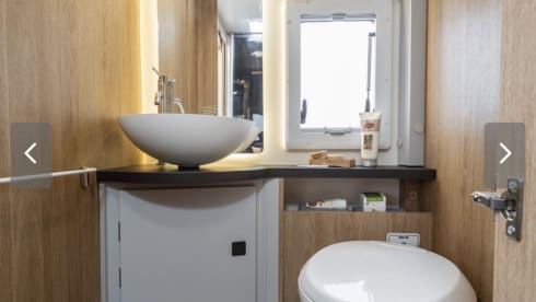 4 Berth Luxury Motorhome 