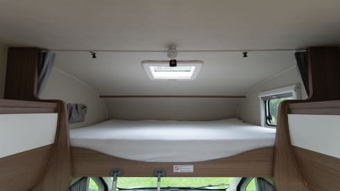 Brutus – 2018 - Luxury Hymer Carado with 6 sleeping places with great comfort
