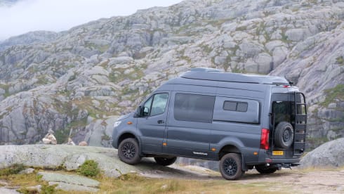 Ventura 4x4 – Autobus Mercedes-Benz a 4 posti del 2021