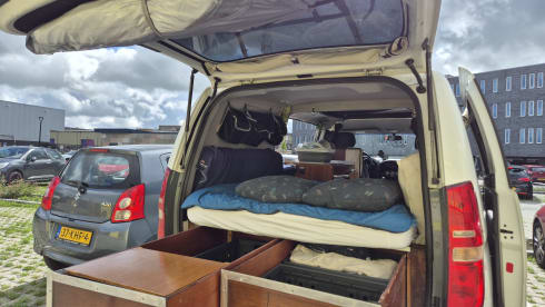 Yuno – Cozy and Functional Hyundai Euro 5 Campervan