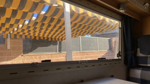 Nita – Small Super Cozy Motorhome