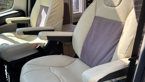 Mayflower – 3 berth Fiat semi-integrated from 2017