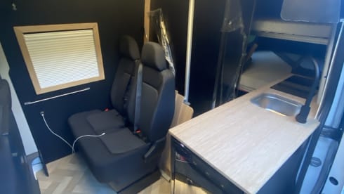 Hunter – 5 berth Volkswagen Crafter