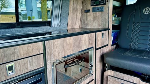 Nessa – Automatic Gearbox VW T6.1 Campervan