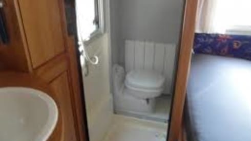 Knaussie – Beautiful classic Knaus camper for the 2 of us