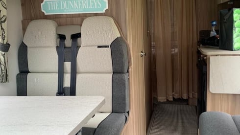 Bob – Fiat-Teilintegrierter mit 2 Schlafplätzen aus dem Jahr 2016