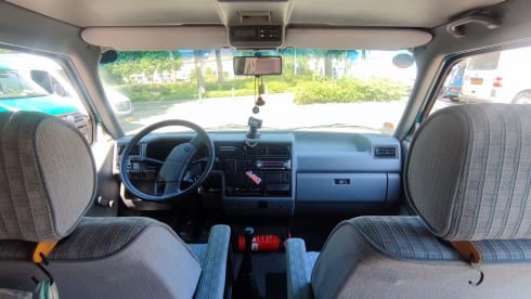 Ted – Nice Volkswagen T4 Westfalia for 3 people