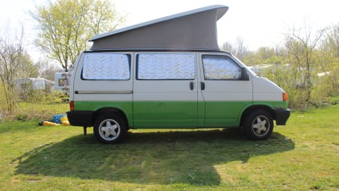Lisanne – Bus Volkswagen T4 compact et fiable 2/4 personnes