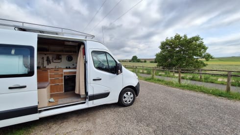Off-grid self-built camper van from 2014