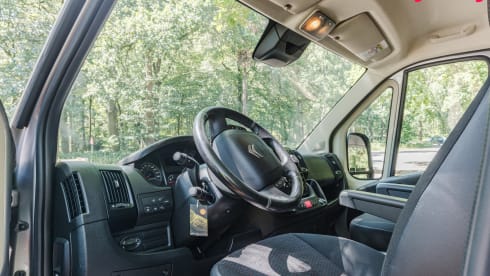 CampBoers – 2-seater Citroën Jumper van from 2021