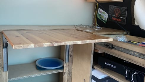 Cozy little self-sufficient camper