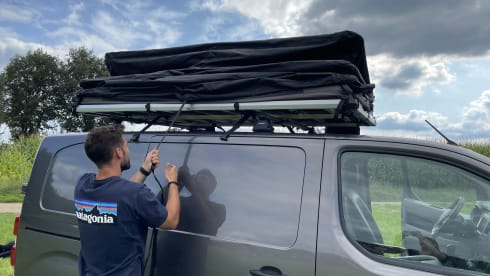 2p Peugeot rooftop from 2019