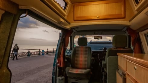 Vinny – 4 Berth Volkswagen Trident