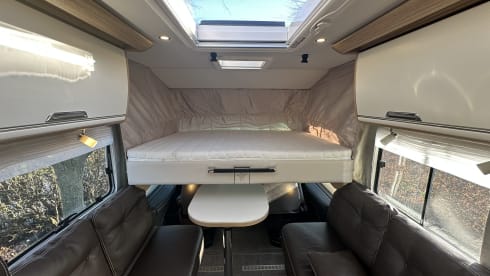 Hoge Luxe Mobilhome – Luxejacht op wielen