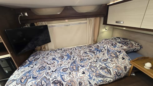 Forster A699 EB – Eura Mobil Alcove Off Grid family camper 
