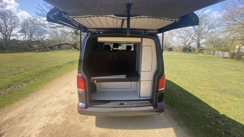 4 berth Volkswagen campervan 2021