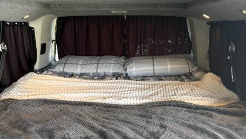 Adventure van  –  the coolest Volkswagen automatic from Edinburgh airport 