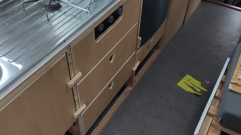 autohome – 4p Ford Alcove from 1979