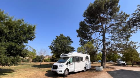 Louis – McLouis semi-integrated from 2024 automatic