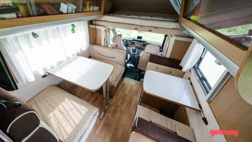 "De Koala" – Spacious kidsproof camper for the whole family (including friends!)