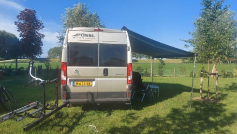 Road Cruiser  – Luxury Pössl bus 6.40 length beds turnable bicycle rack for 2 Ebikes