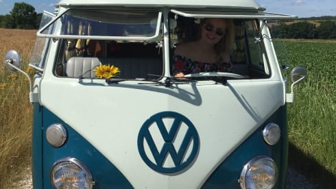 De Bus – 2p Volkswagen bus from 1965