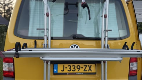 Ons Busje – 2p Volkswagen bus uit 2010