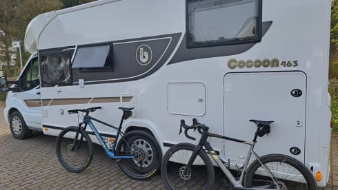 Benimar Cocoon 463 – 4p Benimar semi-integrated uit 2022