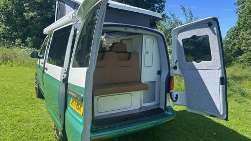 Loch & Leaf – VW Transporter T6.1 de luxe ︱Explorez l'Écosse avec style ︱Entièrement équipé