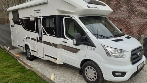 Nuovissima casa mobile per 4 persone (2021)