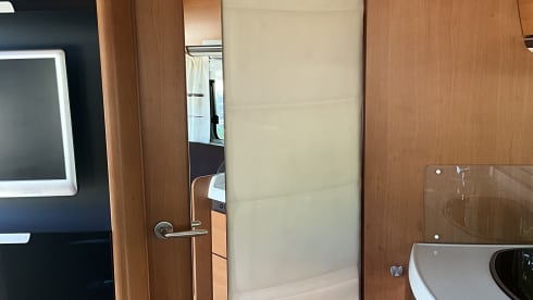 Bronx Explorer – 4p Niesmann + Bischoff integrated uit 2011