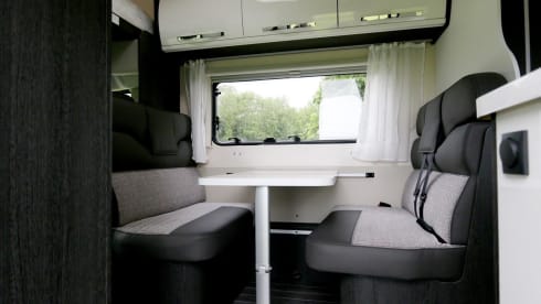 6 berth Roller Team zefiro 