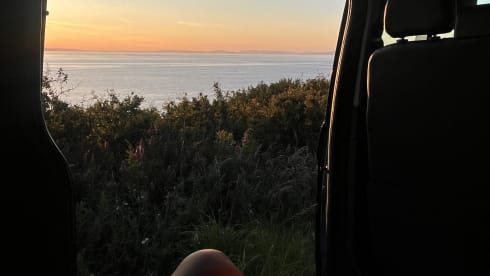 Whey Aye Wagon – 4 berth Ford transit custom campervan 