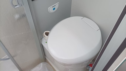 Zìyóu hěn shǎo – Ahorn Van 620 mit Automatik Komfort auf kompaktem Raum