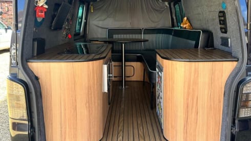 Vera – The Ultimate Road Yacht
