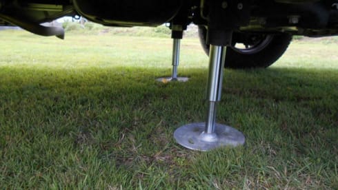 Beemster 7 – Hymer, 2 person camper, automatic with many options