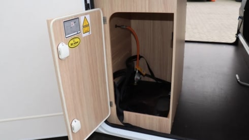 T69L – Hele mooie ruime 4 persoons Sunlight camper uit 2023, veel bergruimte.