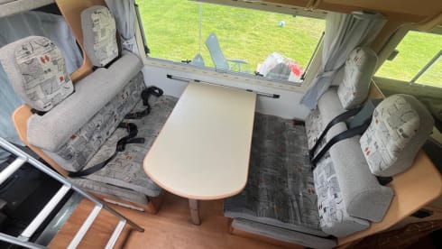 6p Ford alcove uit 2005