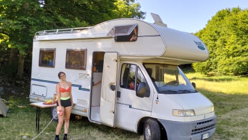 Matteo e Alessia – Camper per tutti i tipi di campeggio!