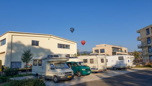 Volkswagen T4 Karmann Camper with round seat