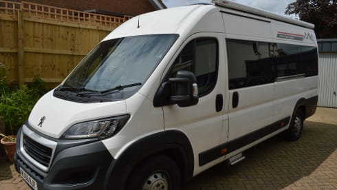 Klara – Autobus Peugeot 4 couchettes de 2018