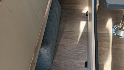 2p Renault bus uit 2010